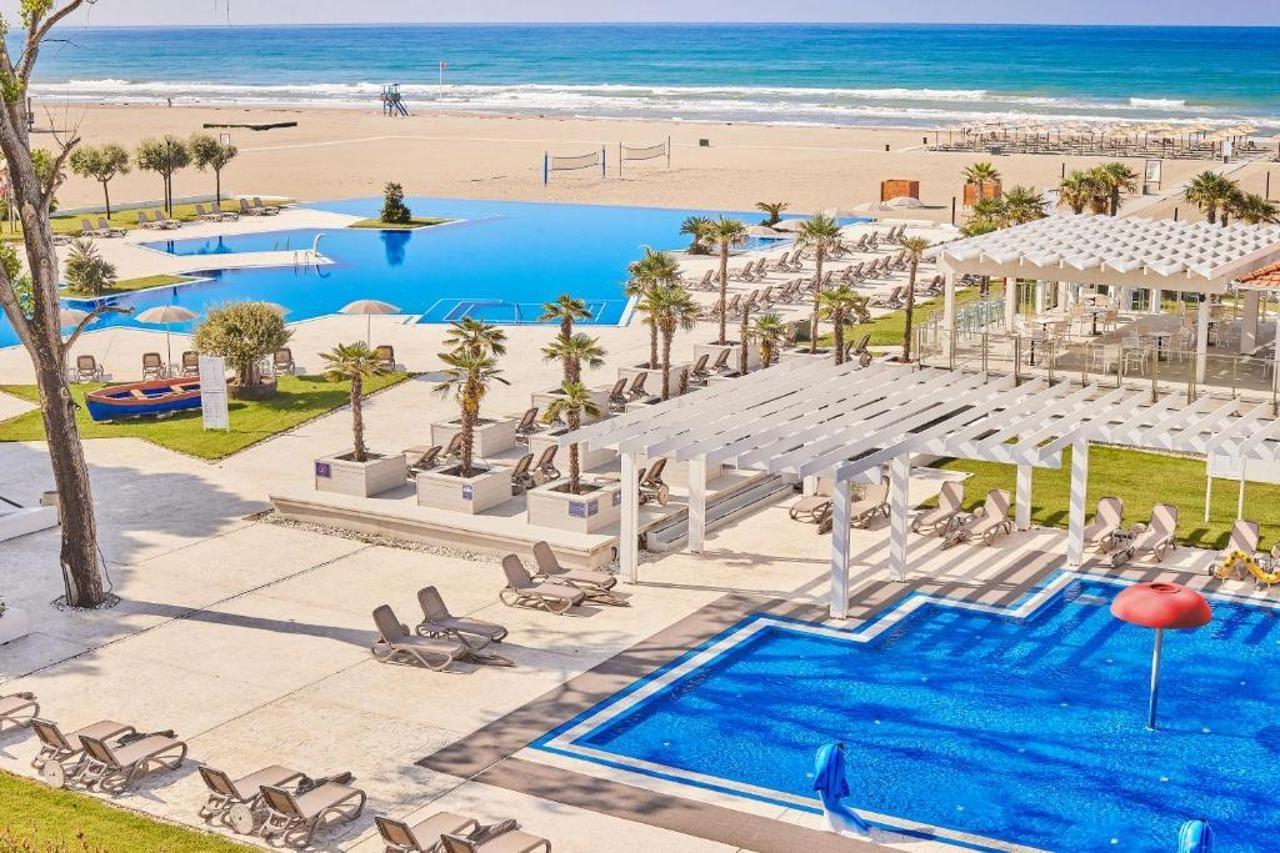Azul Beach Resort Montenegro By Karisma Улцинь Экстерьер фото